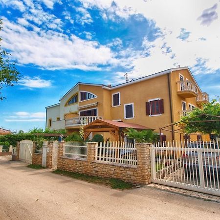 Apartments Joko 1160 Pula Ngoại thất bức ảnh