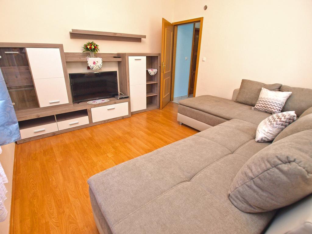 Apartments Joko 1160 Pula Ngoại thất bức ảnh