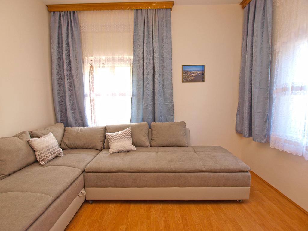 Apartments Joko 1160 Pula Ngoại thất bức ảnh
